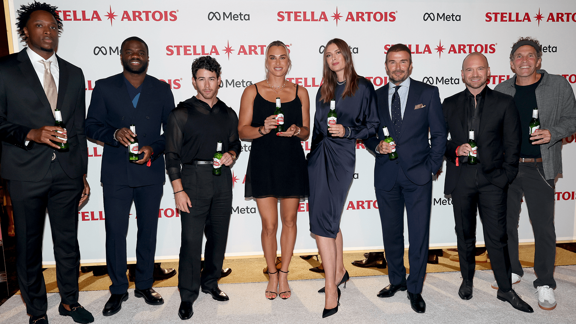 Arina Sabalenka se ponovo sastaje sa Davidom Beckhamom, naježi se sa Marijom Šarapovom na zabavi Stella Artois