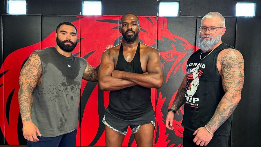 Gable Steveson je MMA putovanje nastavlja, sa prljavim boksom i Jon Jones
