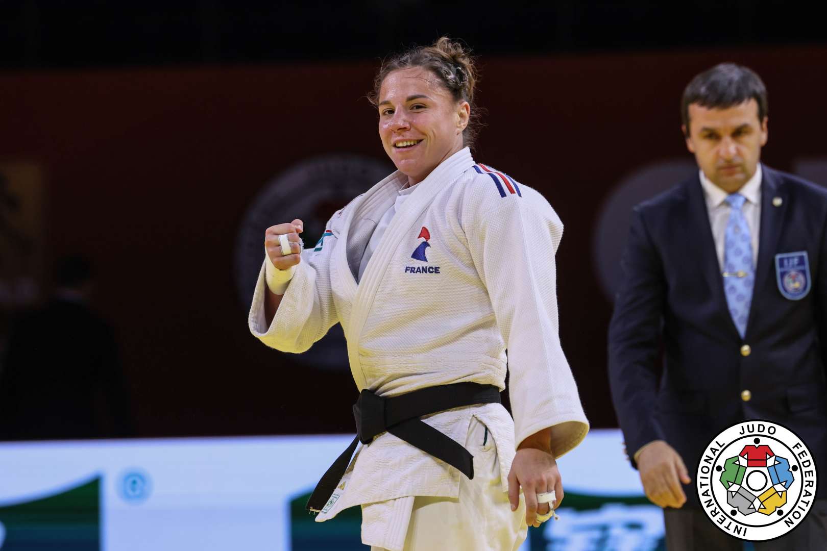 Manon Deketer udara za Francusku u Kingdao U63kg