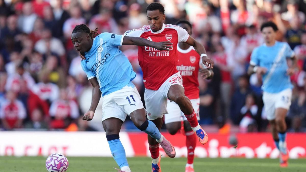 Premijer liga: Arsenal otme kasno remi protiv Mančester Sitija