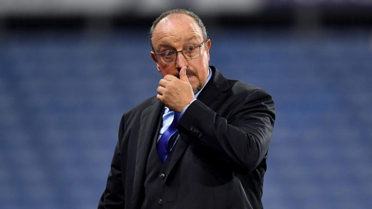 Rafael Benitez želi da se vrati u Englesku da trenira