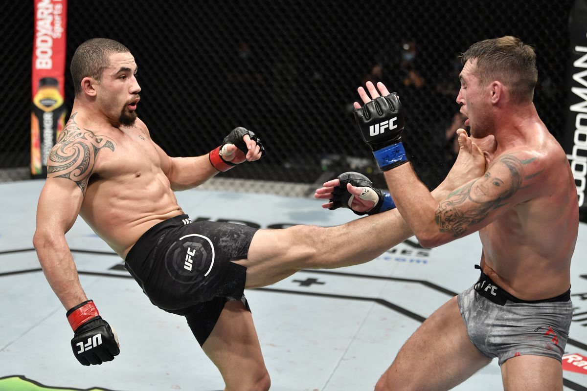 Robert Vhittaker dodiruje preostalo vreme u UFC-u