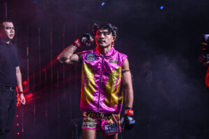 Akif Guluzada Jaosuaiai Mor Krungthepthonburi ONE Fight Night 36 5