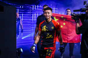 Sanzhar Zakirov Hu Jong ONE borbena noć 36 2