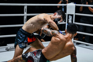 Aslamjon Ortikov Kongthoranee Sor SommaiONE borba noć 36 10