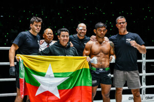 Aung La N Sang Zebaztian Kadestam ONE Fight Night 36 13