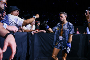 Džonatan Di Bella Prajanchai PK Saenchai jedan borba noć 36 1