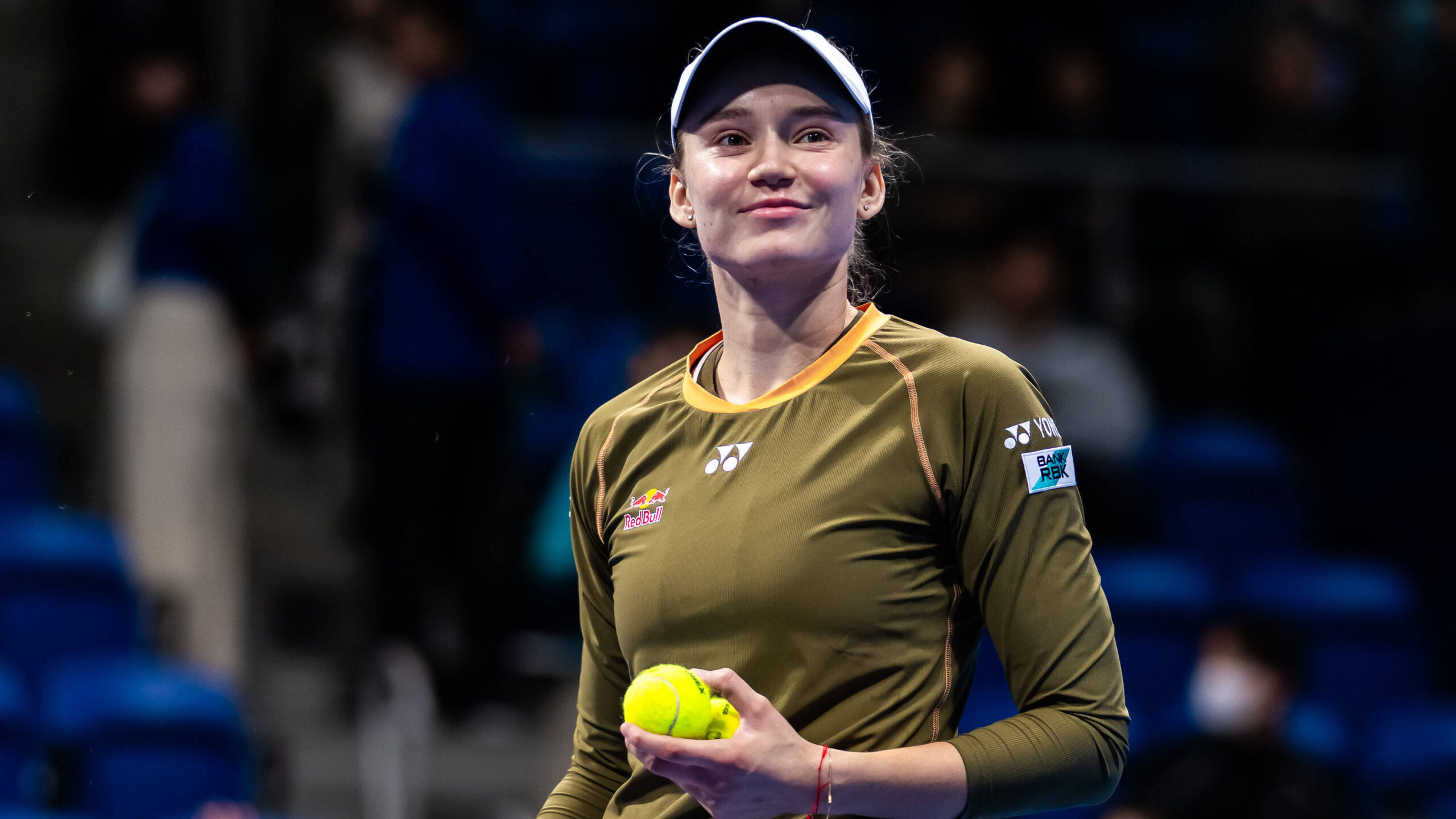 Elena Ribakina se povlači iz Tokija navodeći bolove u leđima pre polufinalnog meča