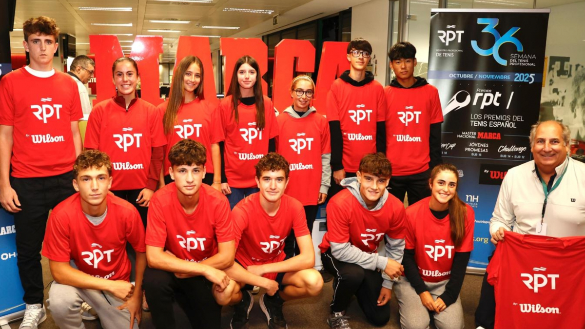 Mladi obećanja RPT - MARCA U16 od Vilson National Master posetite redakciju