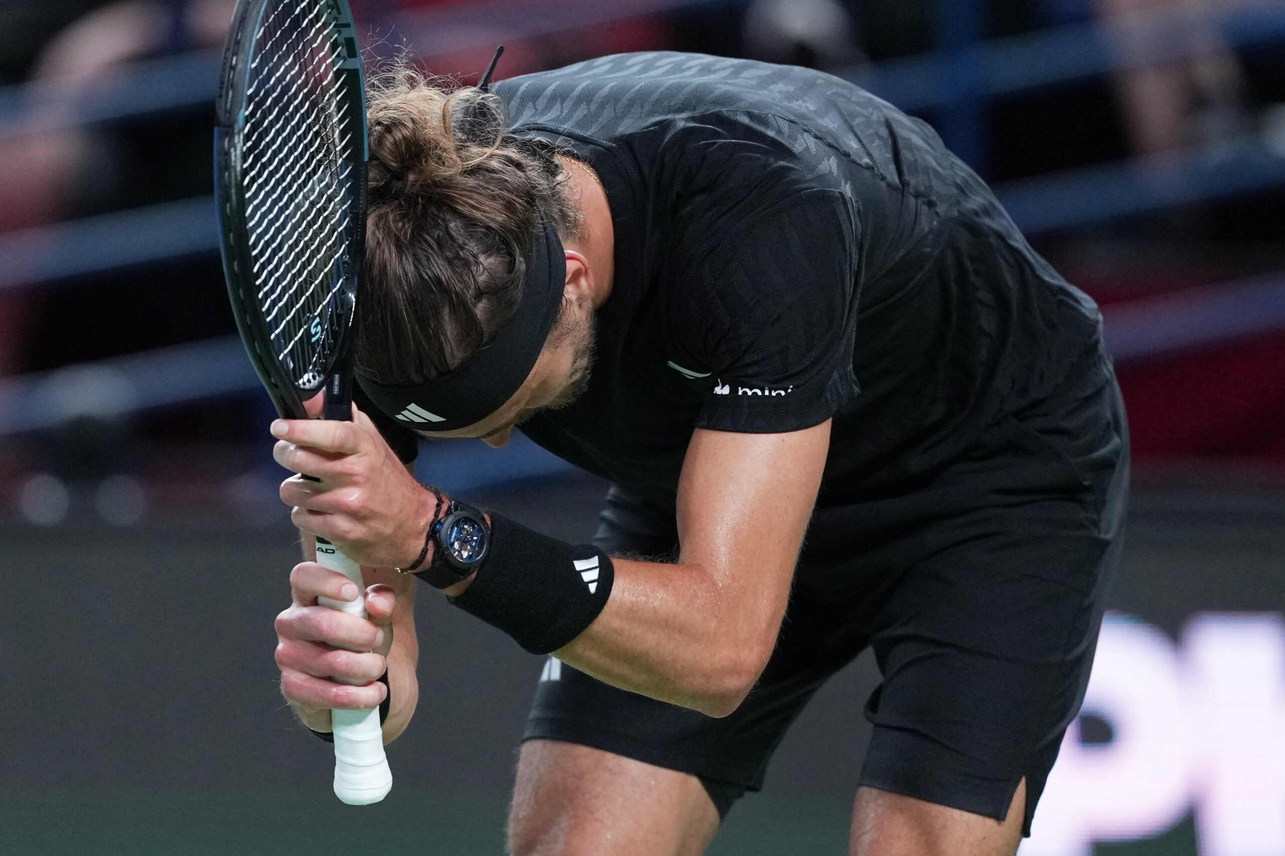 Aleksandar Zverev svrgnut od strane 54. rangiranog Artura Rinderkneцha na Shanghai Masters