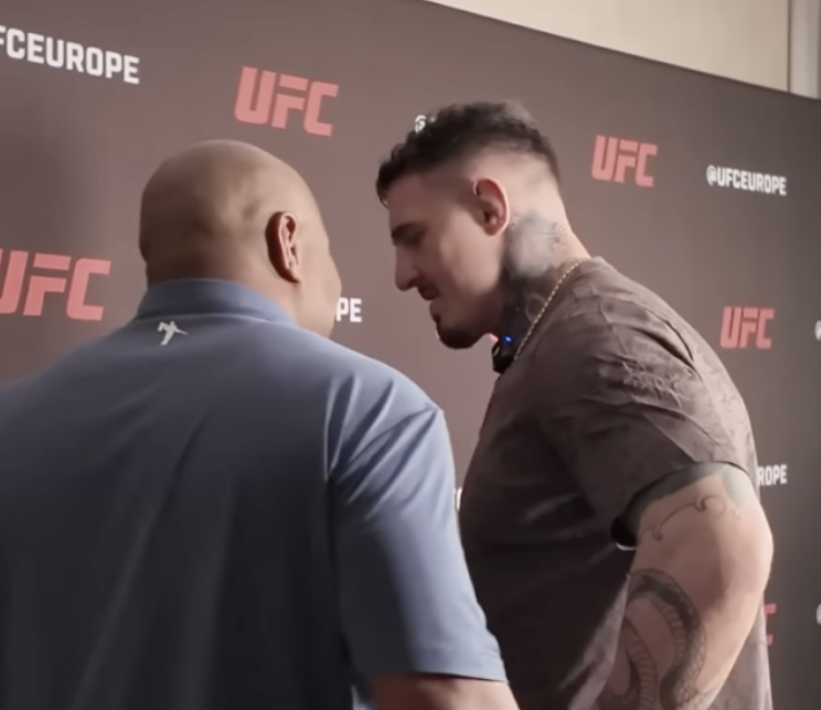 Daniel Cormier Rips Aspinall protivnike tokom procurila razgovora