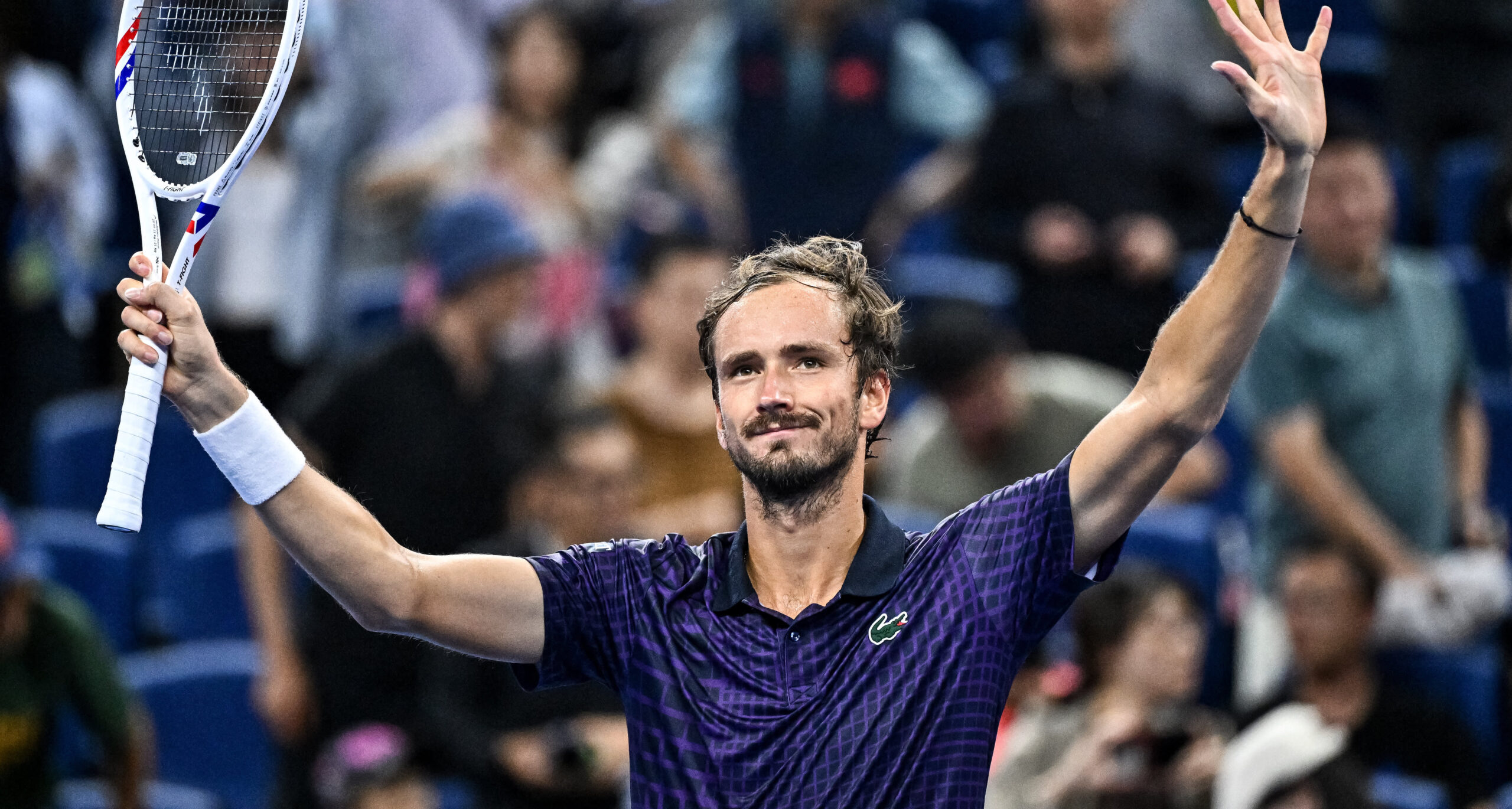 Daniil Medvedev beleži 50. Top 10 pobedu u karijeri pobedom nad De Minaurom u Šangaju