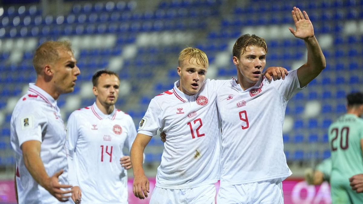 Danska se bori protiv Mančester Junajteda za Rasmusa Hojlunda