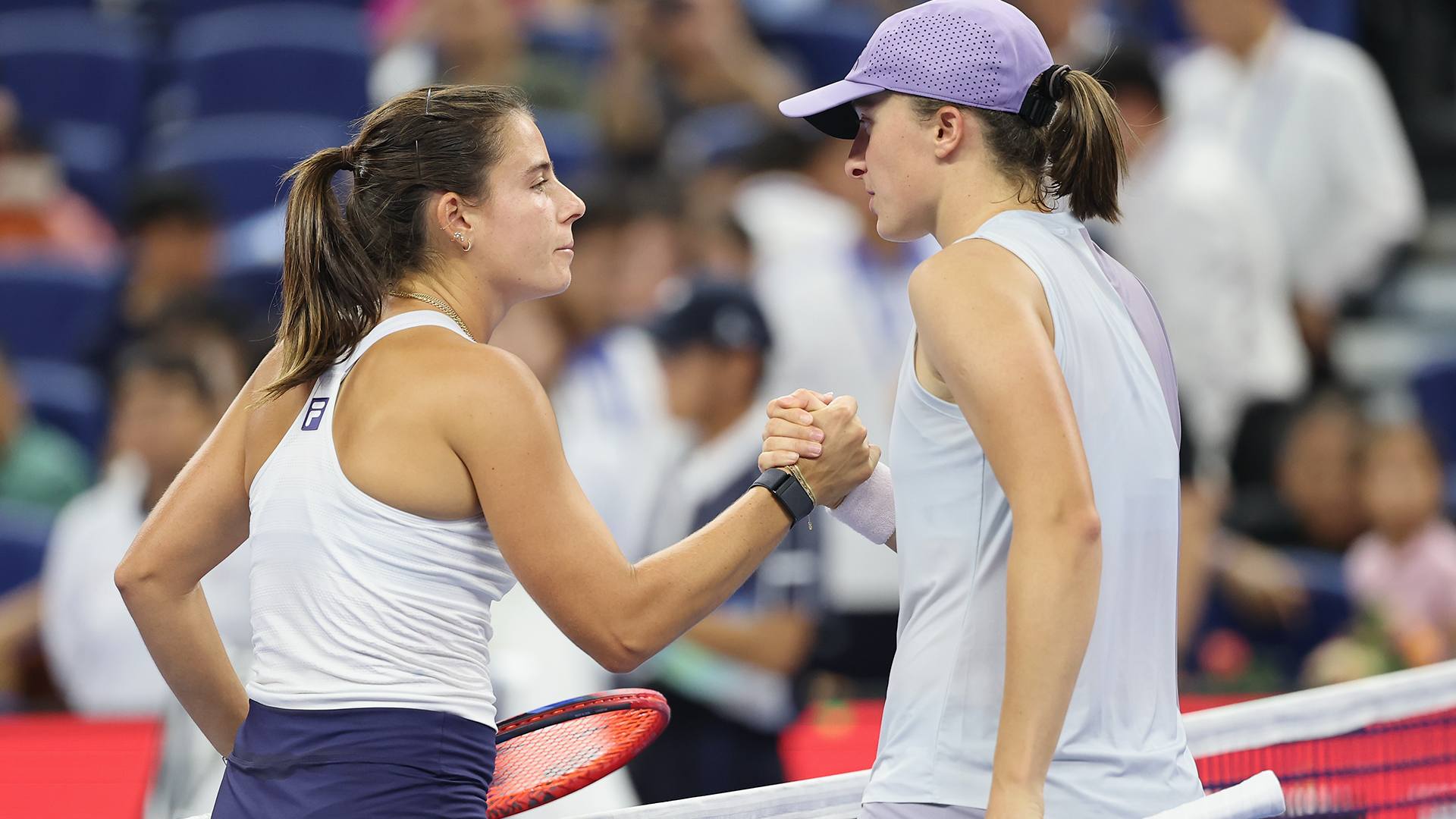 Ema Navaro klinčevi Iga Sviatek uznemiren sa 6-0 finalnom setu u četvrtom kolu China Opena