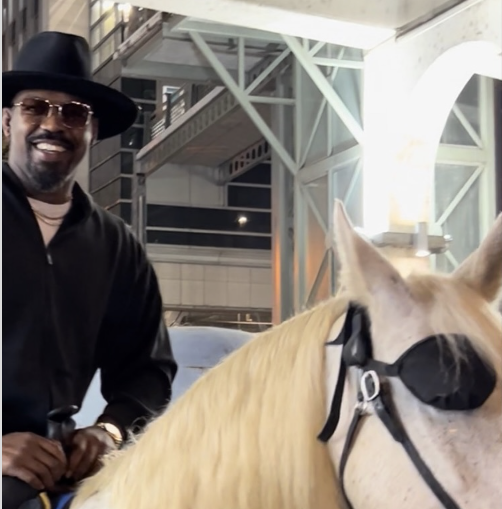 Jon Jones ima još jedan povez za oči kopanje u Aspinallu