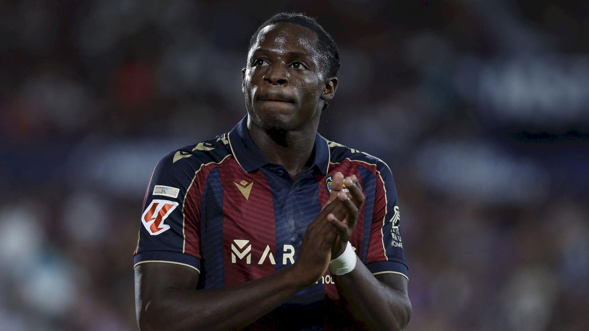 Karl Etta Eiong, kamerunski grumen koji izluđuje FC Barcelona