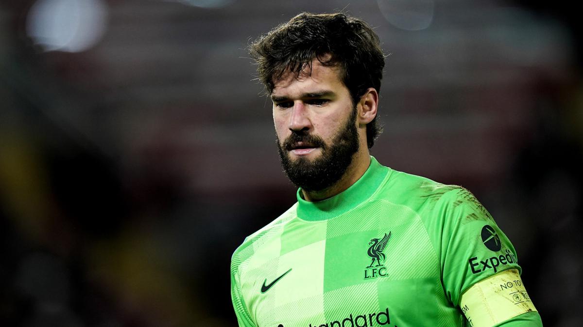 Liverpul: slot daje vesti Alisson i Ekitike