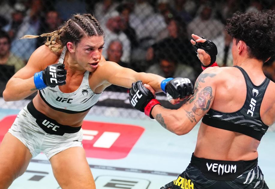 Mackenzie Dern obezbeđuje titulu od 115 funti pobedom nad Virnom Jandirobom na UFC 321