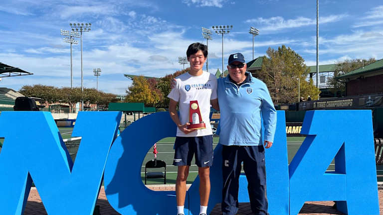 Zheng je takođe postao prvi čovek iz škole Ivi League koji je osvojio titulu u singlu u 102 godine.