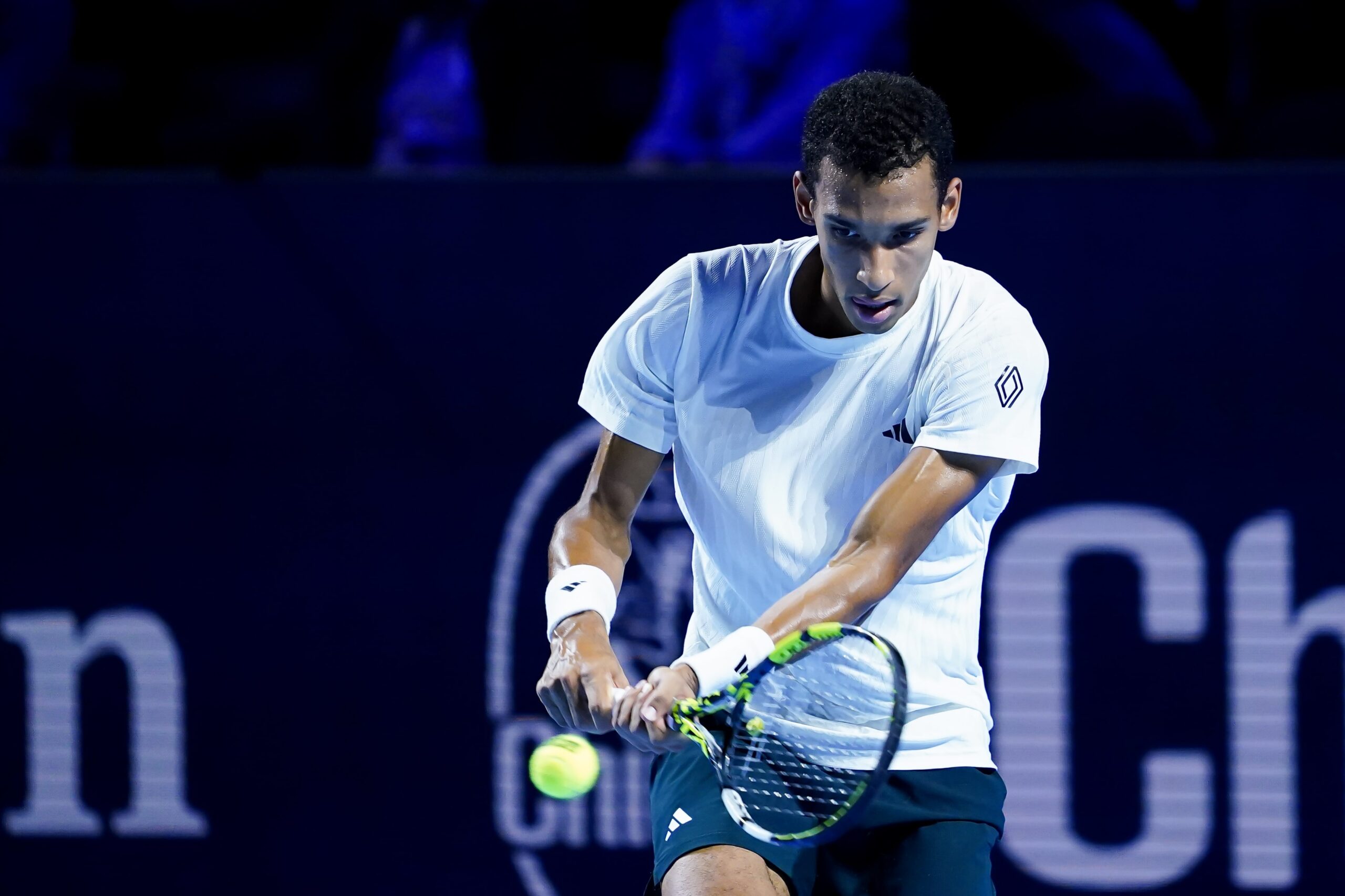 Tri četvrtfinala u Bazelu završavaju se penzijom, ATP Finals se nada da će Ože-Alijasime i Ruud