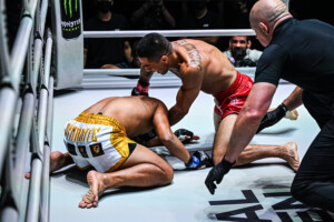 Gilbert Nakatani Eko Roni Saputra ONE Fight Night 37 7