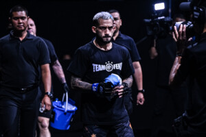Lito Adivang Mauro Mastromarini ONE Fight Night 37 2