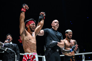 Lito Adivang Mauro Mastromarini ONE Fight Night 37 11