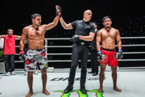 Elbek Alishov Karlo Bumina ang ONE Fight Night 37 13