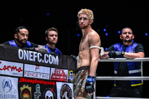 Nico Carrillo Luke Lessei ONE Fight Night 37 7