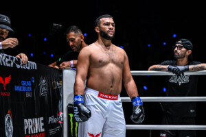 Samet Agdeve Roman Kriklia ONE Fight Night 37 7