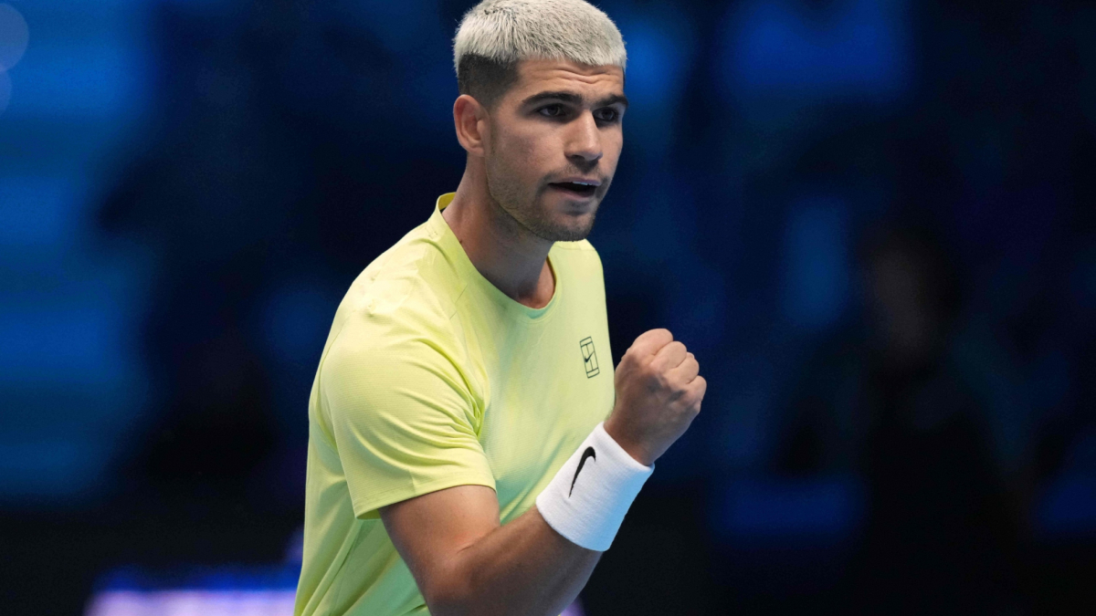 Alkaraz razbija barijeru ATP Finals debija i vraća svetski broj jedan mesto u ponedeljak