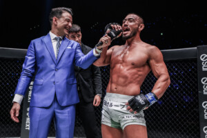 Hirojuki Tetsuka Shinya Aoki ONE 173 9