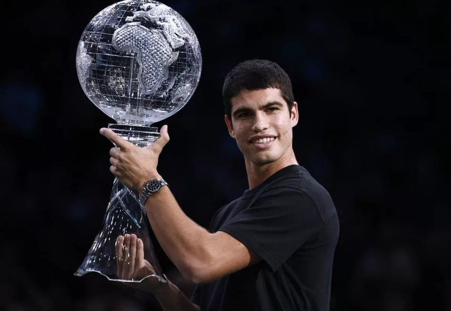 Alcaraz, sa brojem 1 trofej.