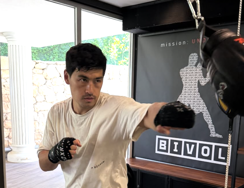 Dmitrij Bivol cilja na povratak početkom 2026. godine