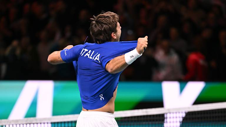 Pre pobede protiv Munar, Cobolli spasao neverovatnih sedam meč lopti da pobedi Zizou Bergs u polufinalu.