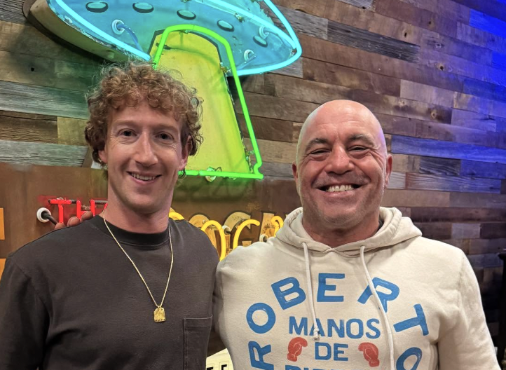 Joe Rogan Iskustvo na vrhu Apple-ove 2025 Podcast Chart