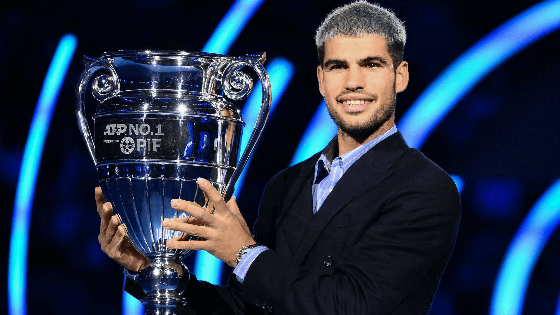 Karlos Alkaraz posvetio ATP trofej broj 1 timu, navijačima u Torinu