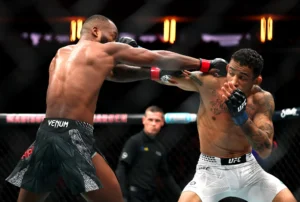 Karlos Prates razarao Leona Edvardsa na UFC 322