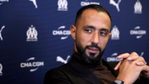 OM: Zabavna reakcija Medhi Benatia na udarac u RMC