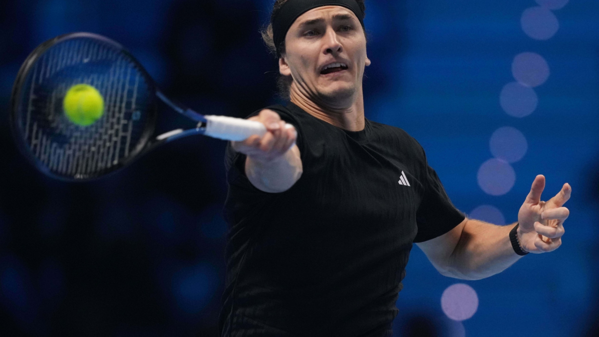 Zverev zaboravlja gležanj i prolazi test u Torinu protiv novajlije Šeltona