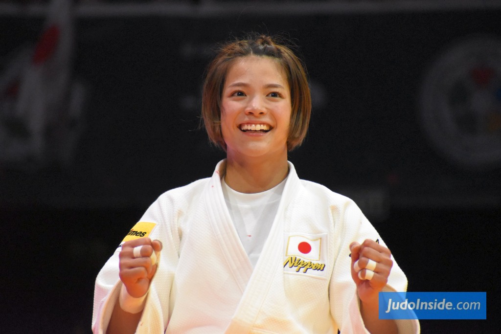 Abe Uta vodi zvezdanu japansku postavu dok žene pokreću finale u Tokiju