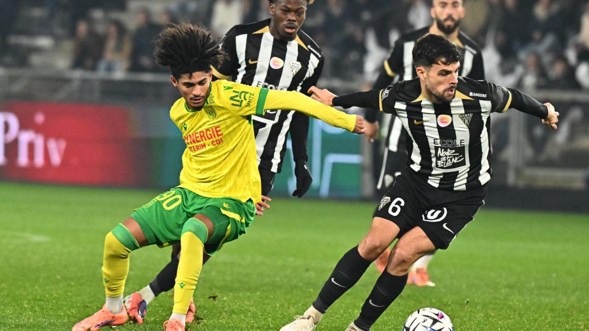 Guingamp želi da brzo završi dolazak Demoncija i Benhattaba