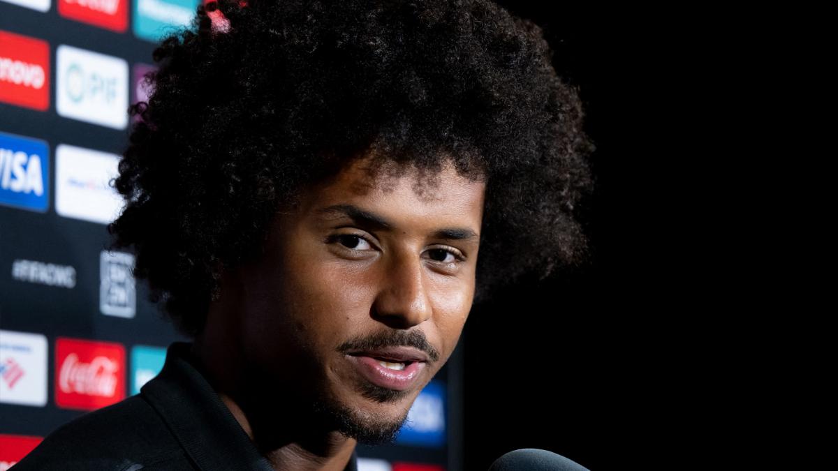Karim Adeimi želi da napusti Dortmund da zadovolji svoju ženu