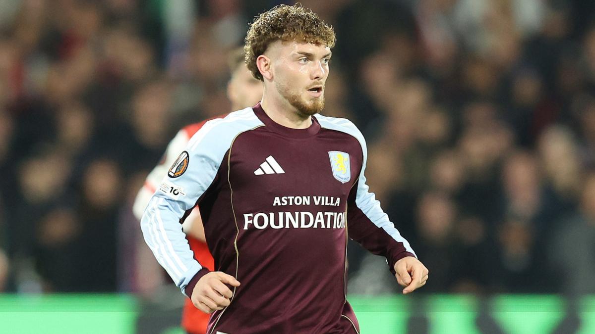 Liverpul: velika nada Harvi Eliot je u potpunoj propasti u Aston Villi