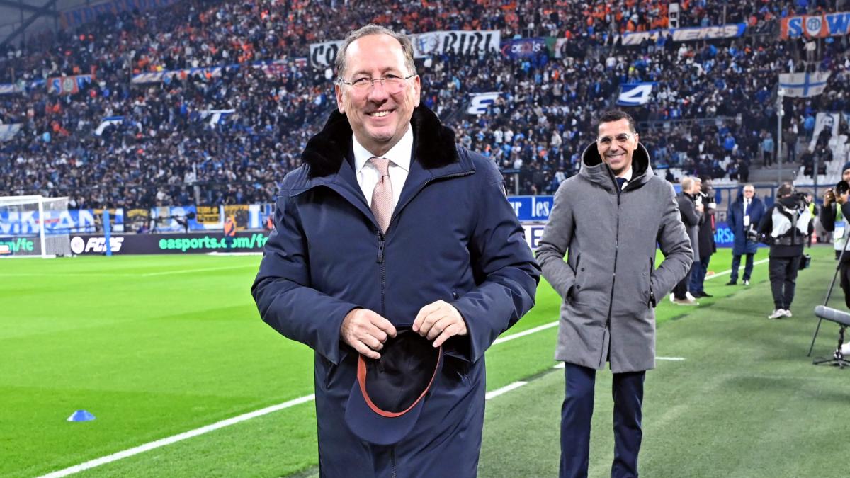 OL: Džon Tektor misli da je žrtva zavere!