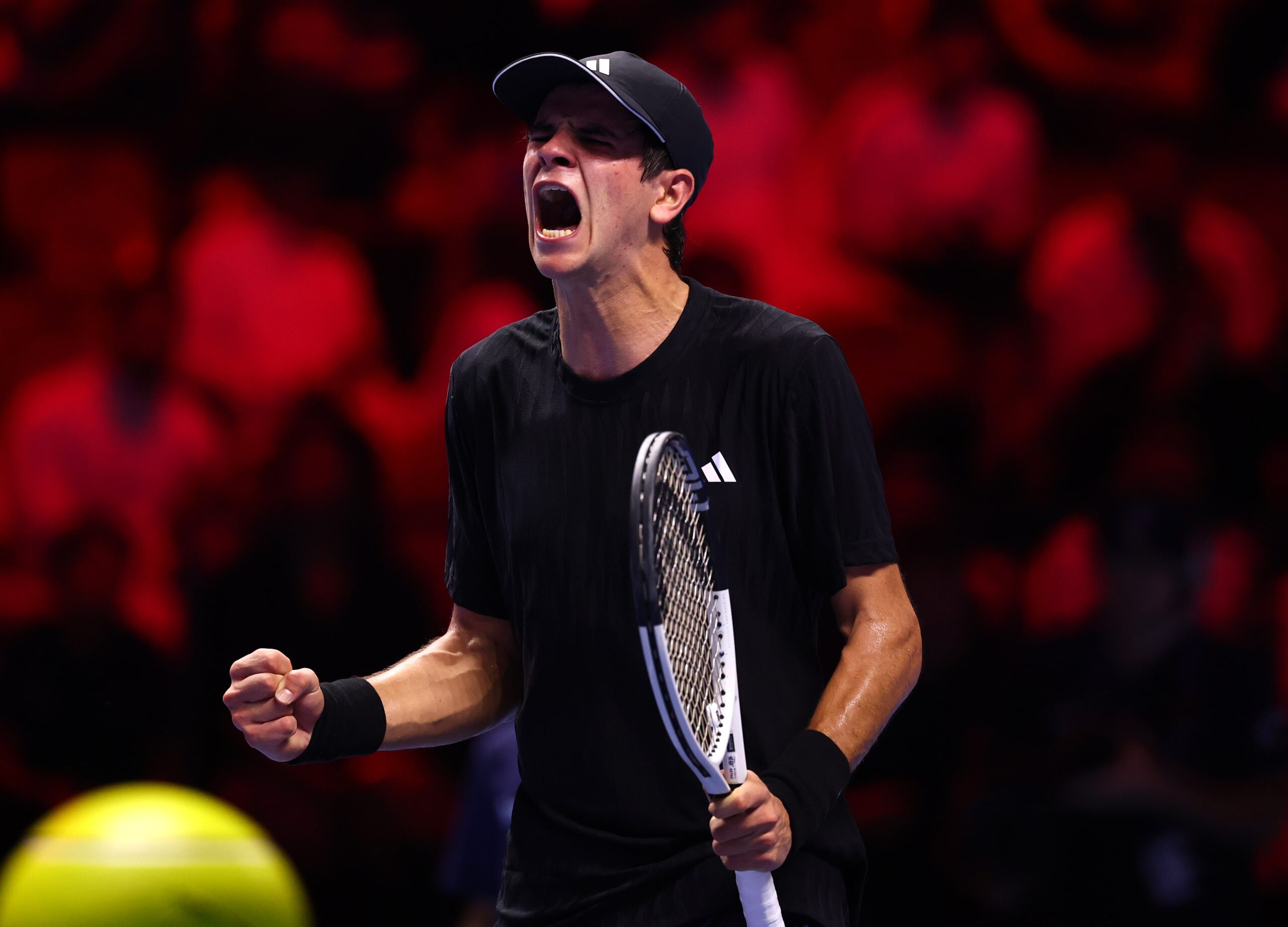 Od udara partnera do headlinera: Rafael Jodar šokira top seed Tien u Džedi