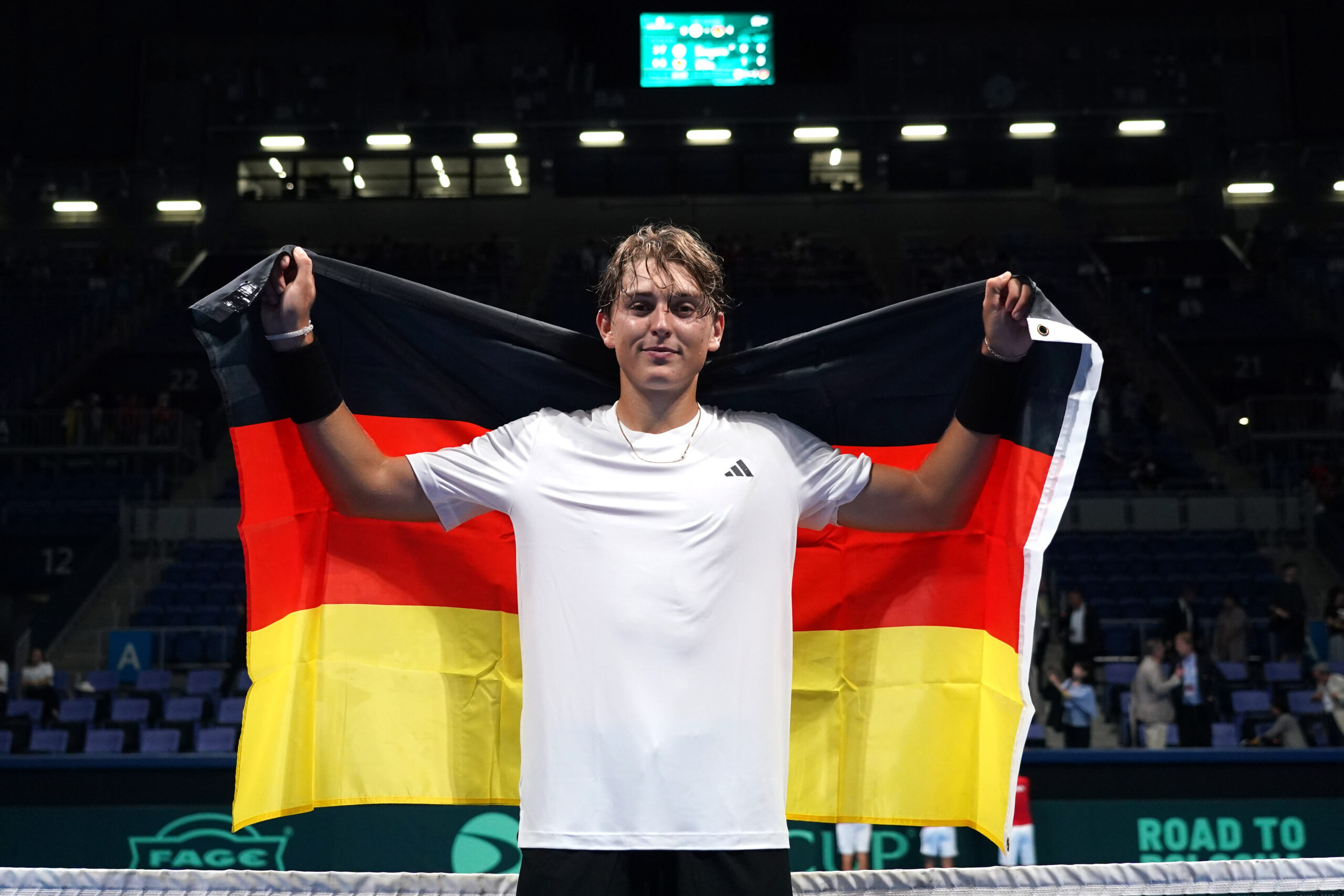 Sinner, Alcaraz, Fonseca svi su osvojili Next Gen ATP Finals u 18. Da li će im se pridružiti Džastin Engel?
