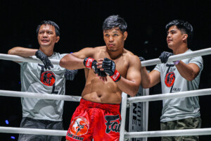 Karlo Bumina ang Markos Aurelio ONE Fight Night 39 4
