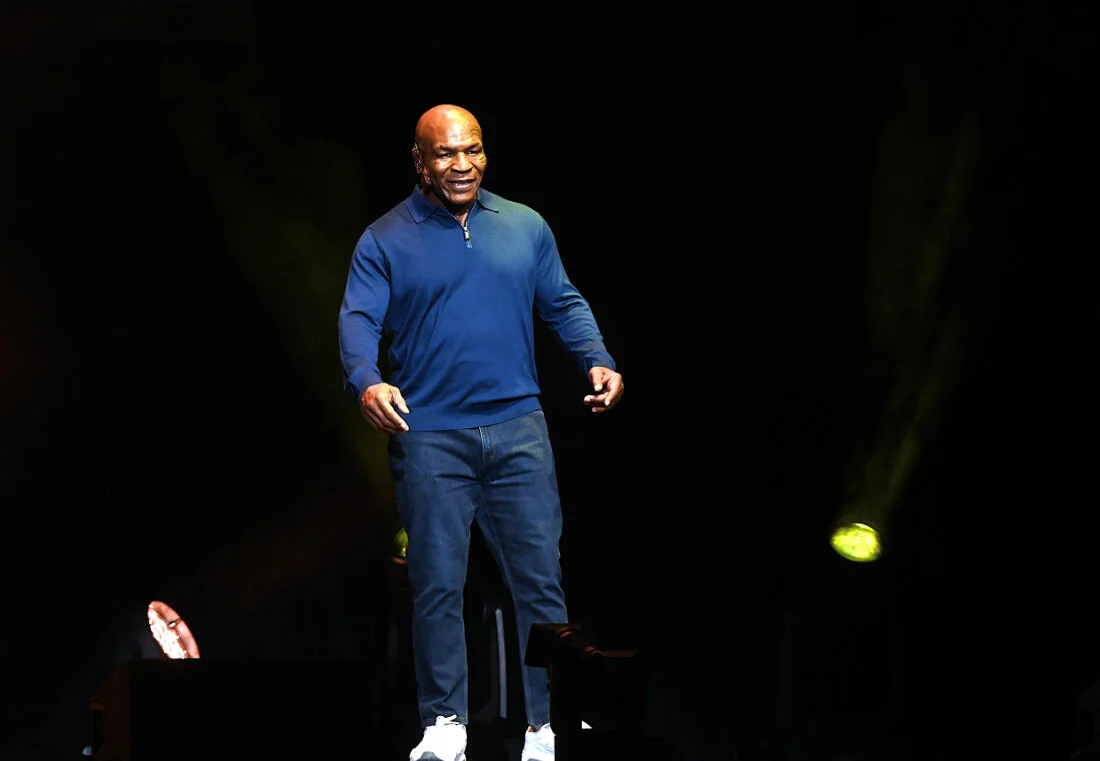 Mike Tyson završava turneju "Return of the Mike"