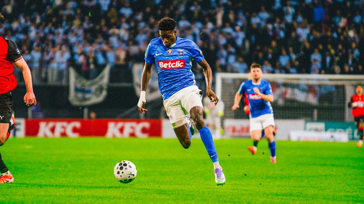 5 Francuski klubovi na senegalskom serijskom napadaču Mansur Samb